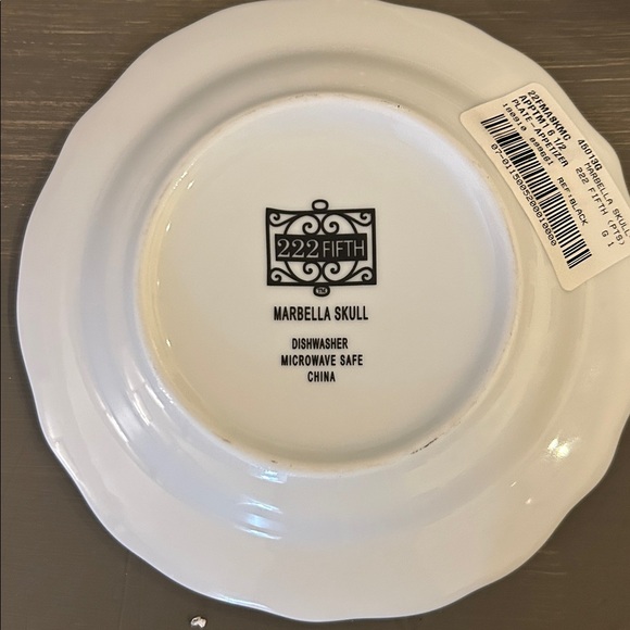 222 Fifth Marbella Skull Appetizer Plates (3) orange, black and purple - Picture 5 of 5